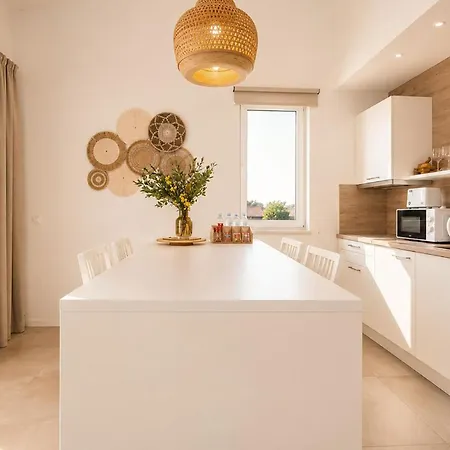 1 Bedroom Amazing In Apartman Vir