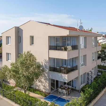 1 Bedroom Amazing In * Vir