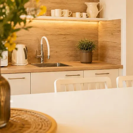 Apartman 1 Bedroom Amazing In *